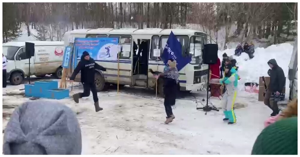 Типичная русская вечеринка на природе