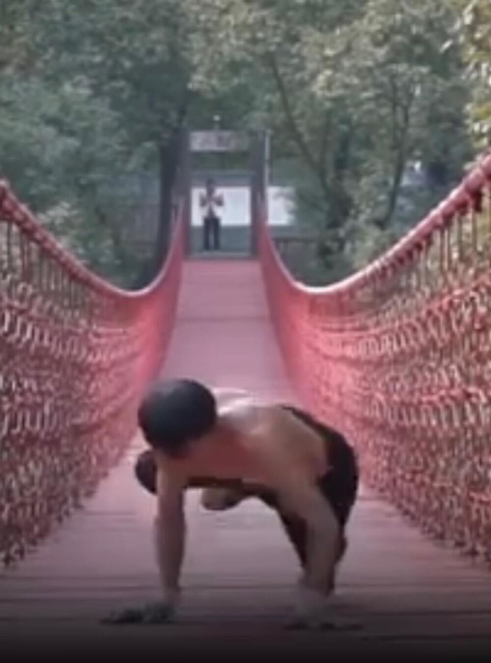 70-летний китаец делится секретом впечатляющей физической формы
