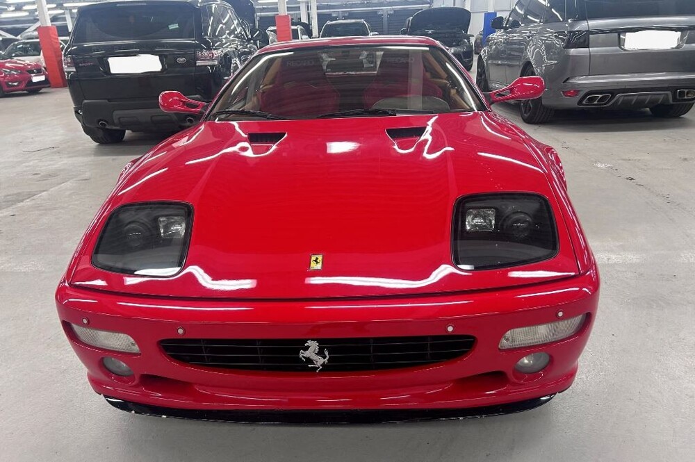 Полиция нашла украденный в 1995 году Ferrari гонщика "Формулы-1"