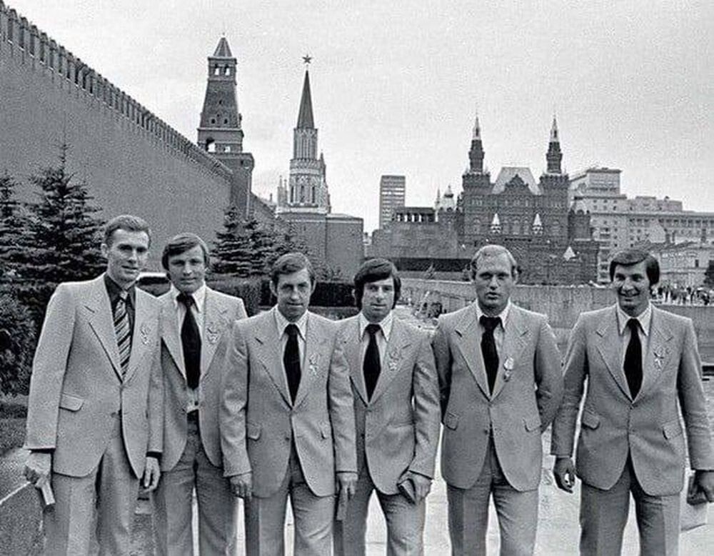 Слева направо: Александр Пашков, Геннадий Цыганков, Борис Михайлов, Валерий Харламов, Владимир Петров и Владислав Третьяк, 1978 год