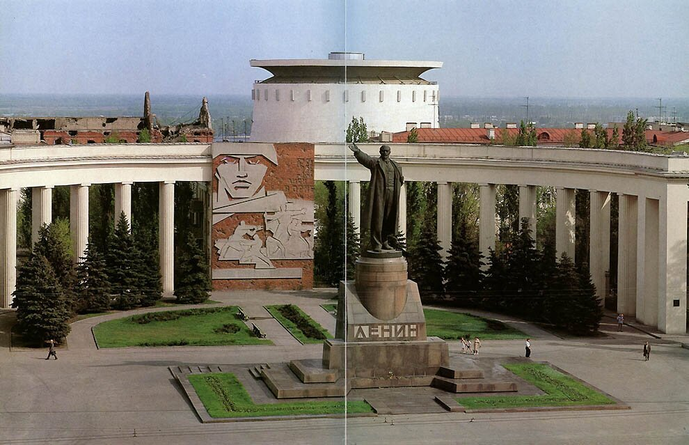 Волгоград. Площадь Ленина. 1980-е годы.