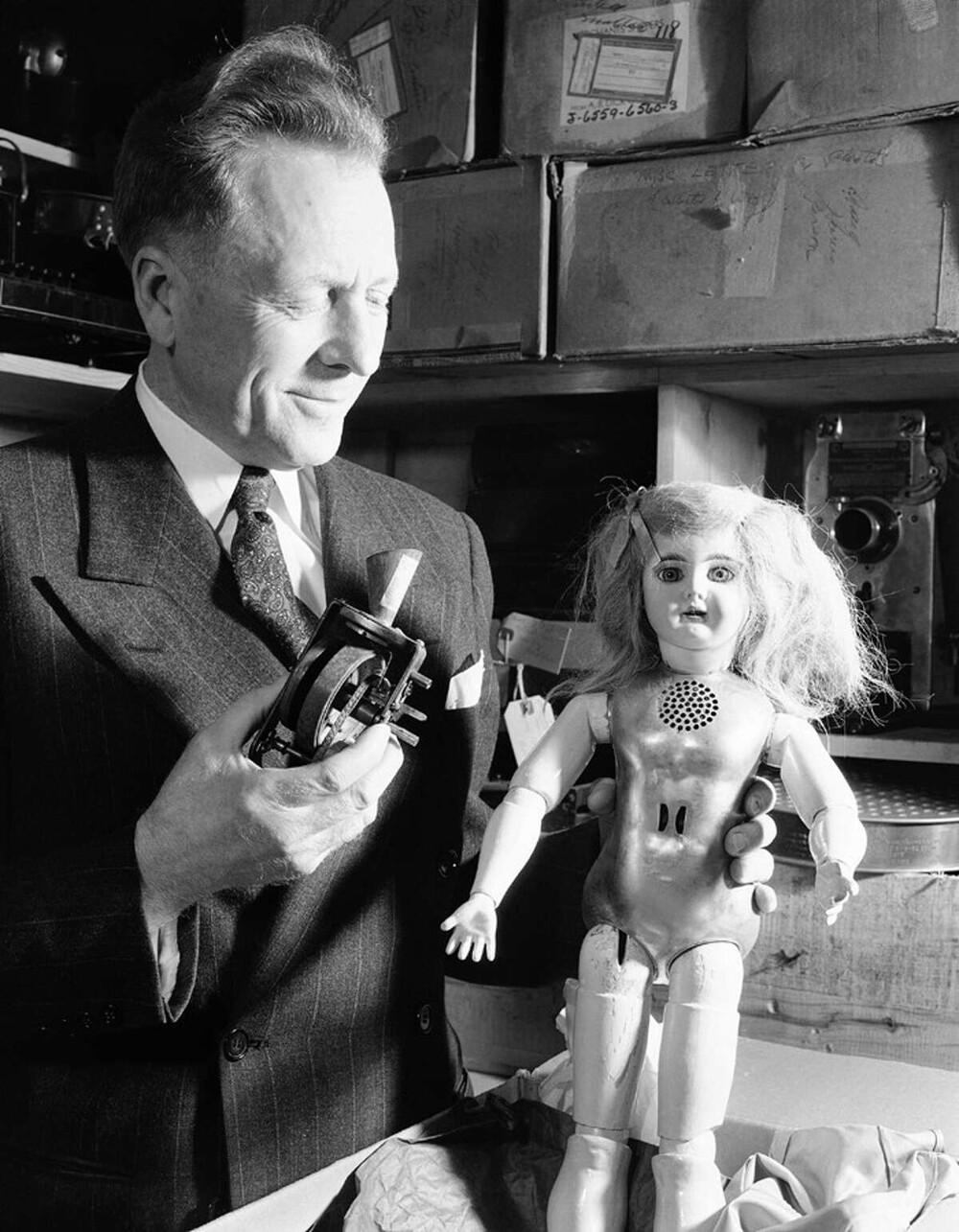 Живая кукла: странное творение Томаса Эдисона