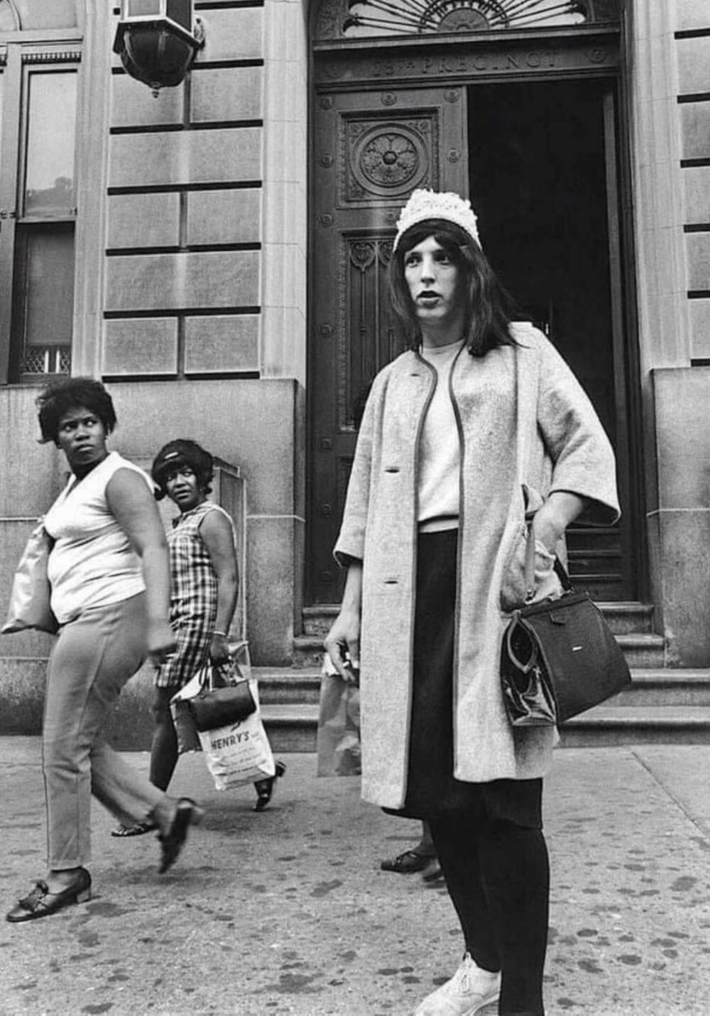 6. Дежурный полицейский под прикрытием. Нью-Йорк, Бруклин, июль 1969 года