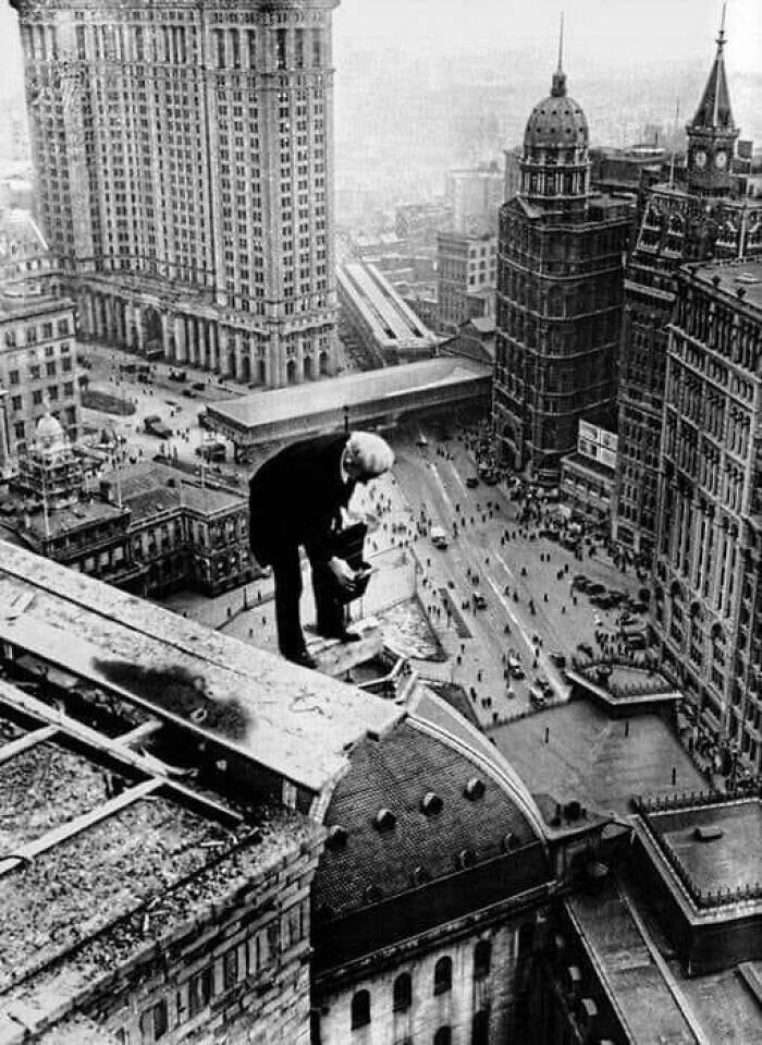14. Фотограф, снимающий улицы Нью-Йорка, 1925 год