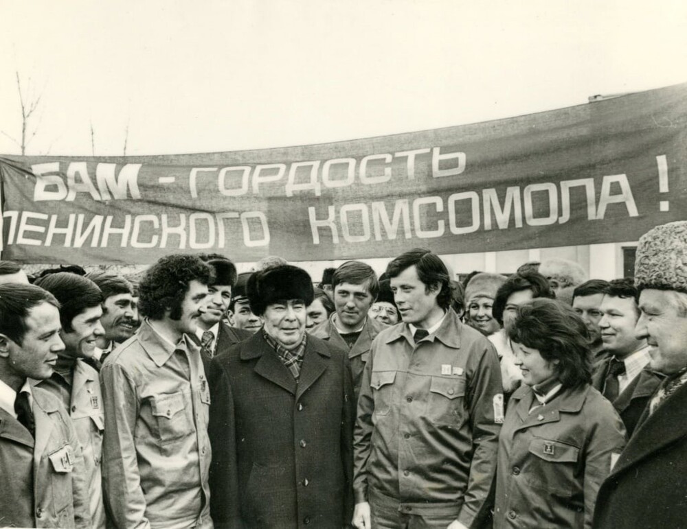 Интересные фотографии времен СССР от Юганск за 19 марта 2024