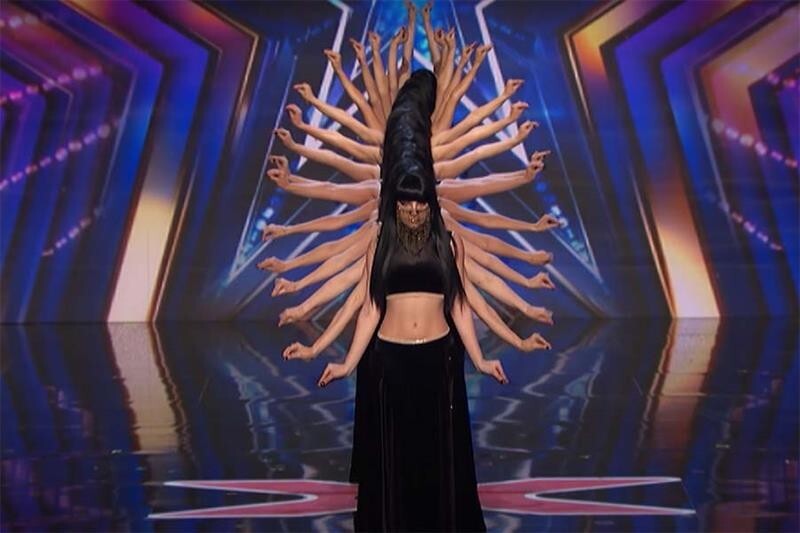 Танцевальный коллектив  из Ливана, загипнотизировал жюри  шоу America’s Got Talent