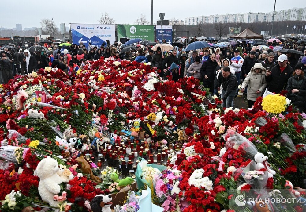 Первые последствия теракта в "Крокусе". В Москве начались массовые проверки мигрантов