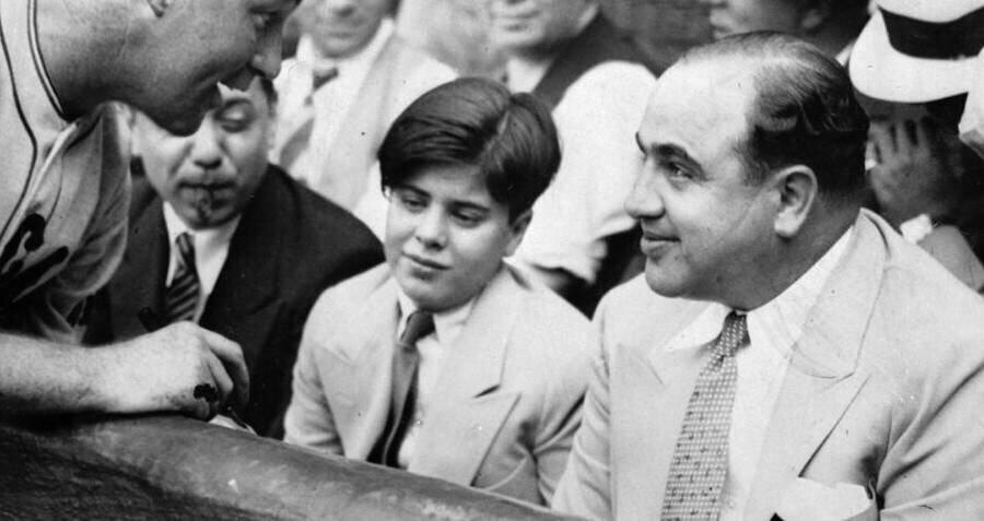 Что стало с деньгами мафиози Аль Капоне после его смерти?