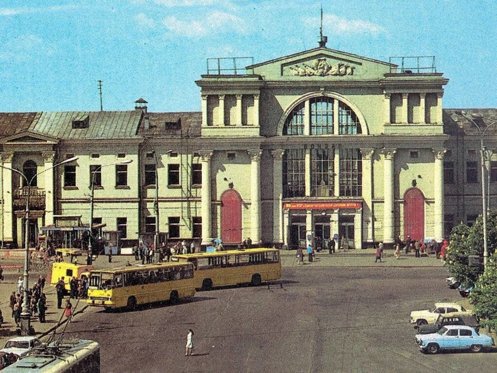 Гомель, БССР. Вокзал. 1976 год.