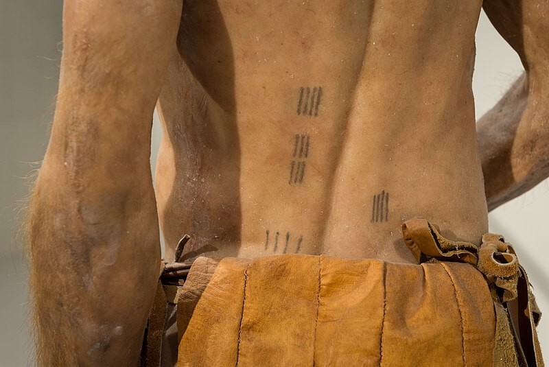 Учёные выяснили, как делали татуировки ледяному человеку Этци