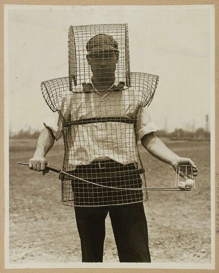 17. Сборщик мячей для гольфа, 1920 год