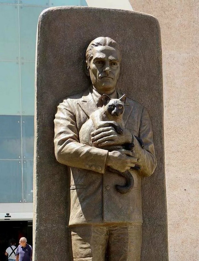 Человек и кошка — история Юрия Кнорозова, расшифровавшего письменность майя⁠⁠