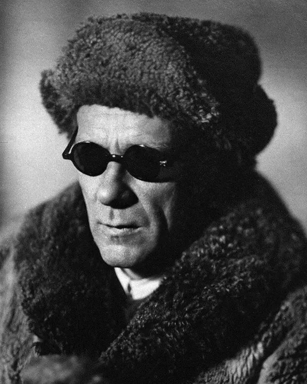 Михаил Булгаков — любимый антисоветский писатель Сталина⁠⁠