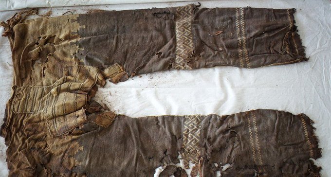 4. Самая старая пара брюк из известных — им более 3000 лет