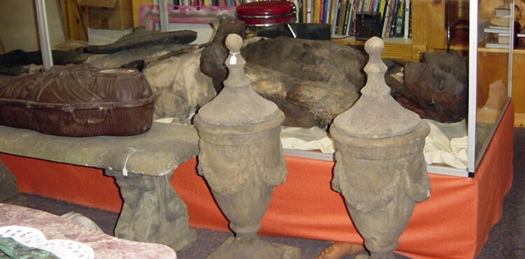Кап-Два – двухголовая гигантская мумия из Патагонии