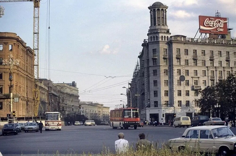 Тверская улица в Москве, 1 июля 1991 г.