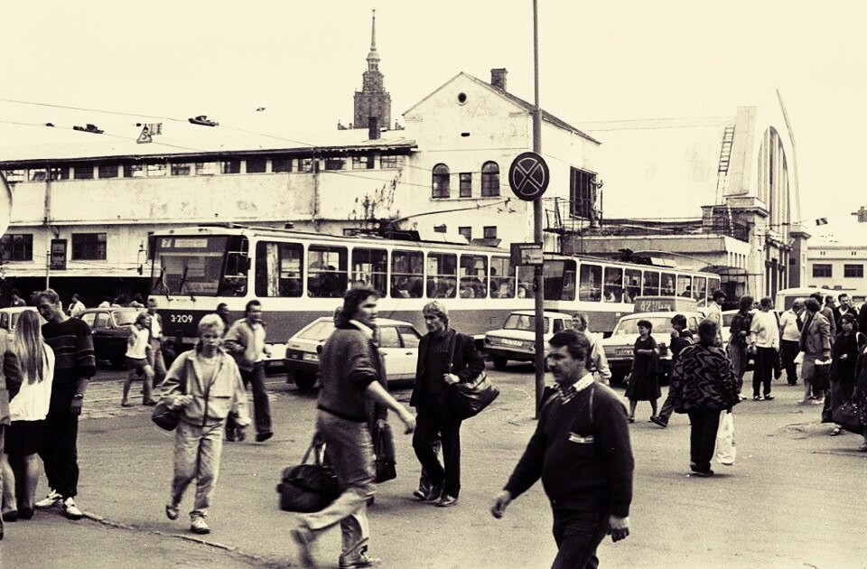 Центральный рынок. Рига, 1993 год.