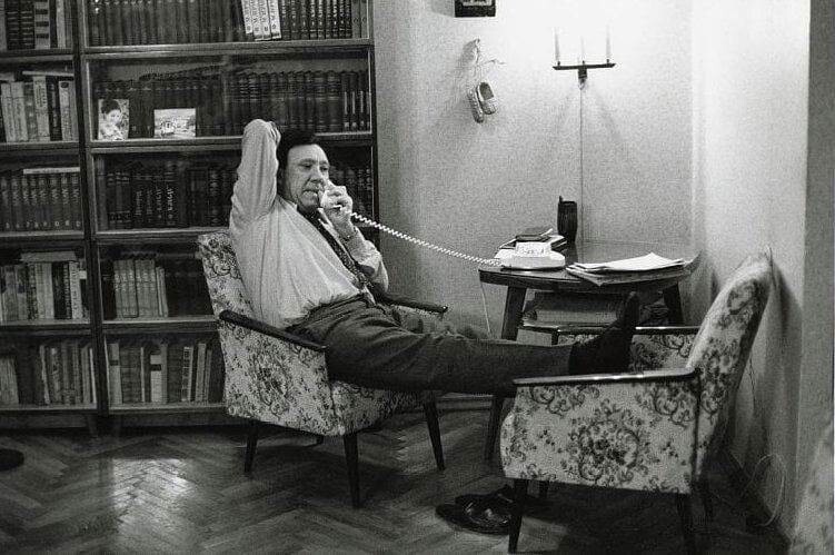 Юрий Никулин в домашней обстановке, 1971 год