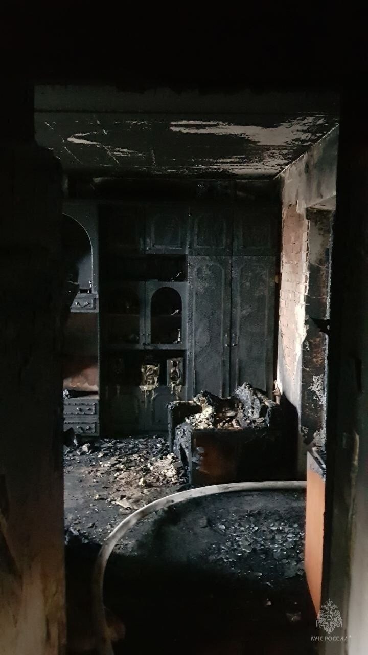 В Удмуртии мужчина поджёг спящих жену с приятелем, но из пожара не выбрался - и сам сгорел