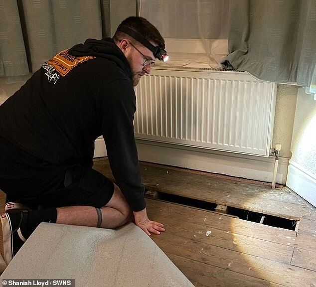 Пара затеяла ремонт и нашла 3-метровый колодец посреди своей гостиной