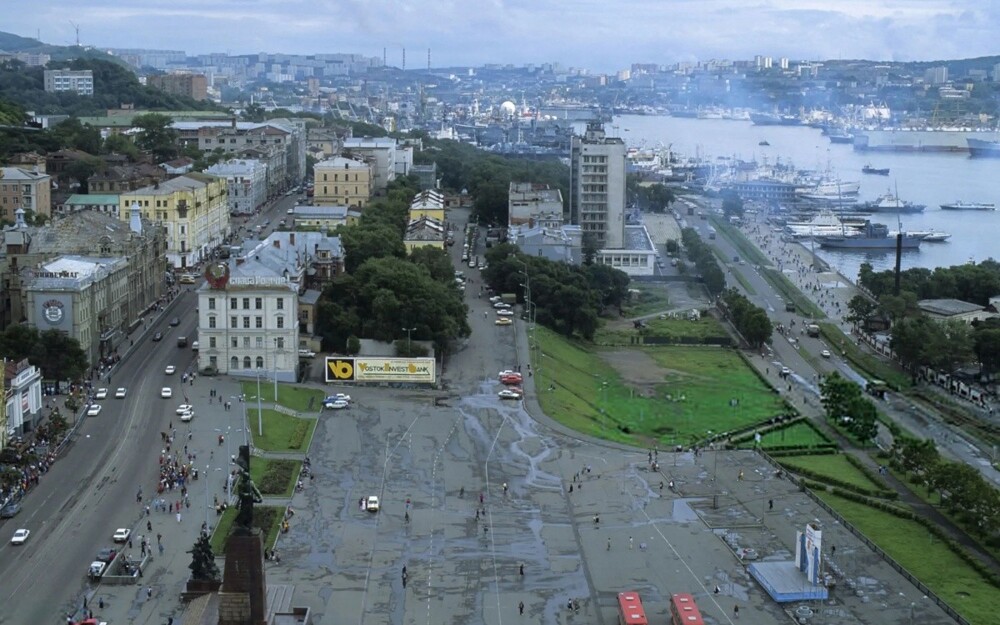 Владивосток. Вид на город из здания администрации Приморского края