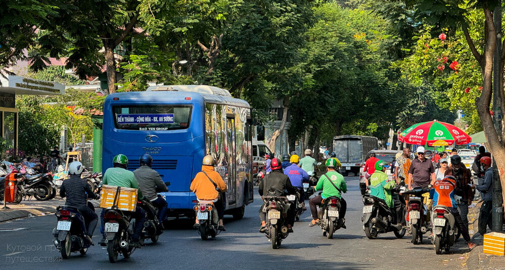 На улицах Вьетнама: 10 фото, передающие атмосферу простой жизни