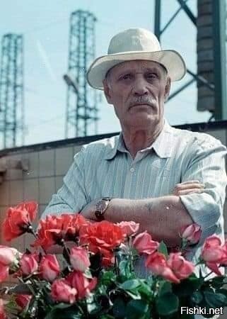 22 апреля родился в Петрограде Шульгин Виктор Сергеевич (1921 - 1992) - совет...