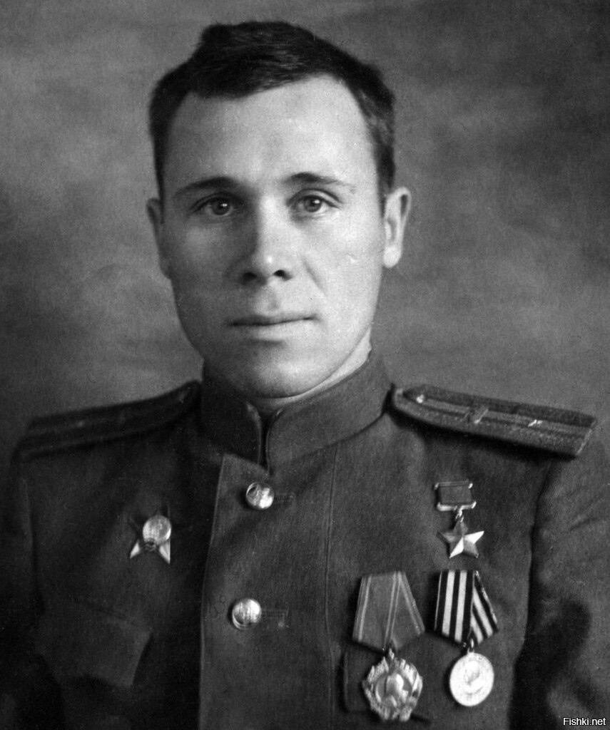Герой Советского Союза пулемётчик (впоследствии танкист) Чемодуров Вячеслав И...