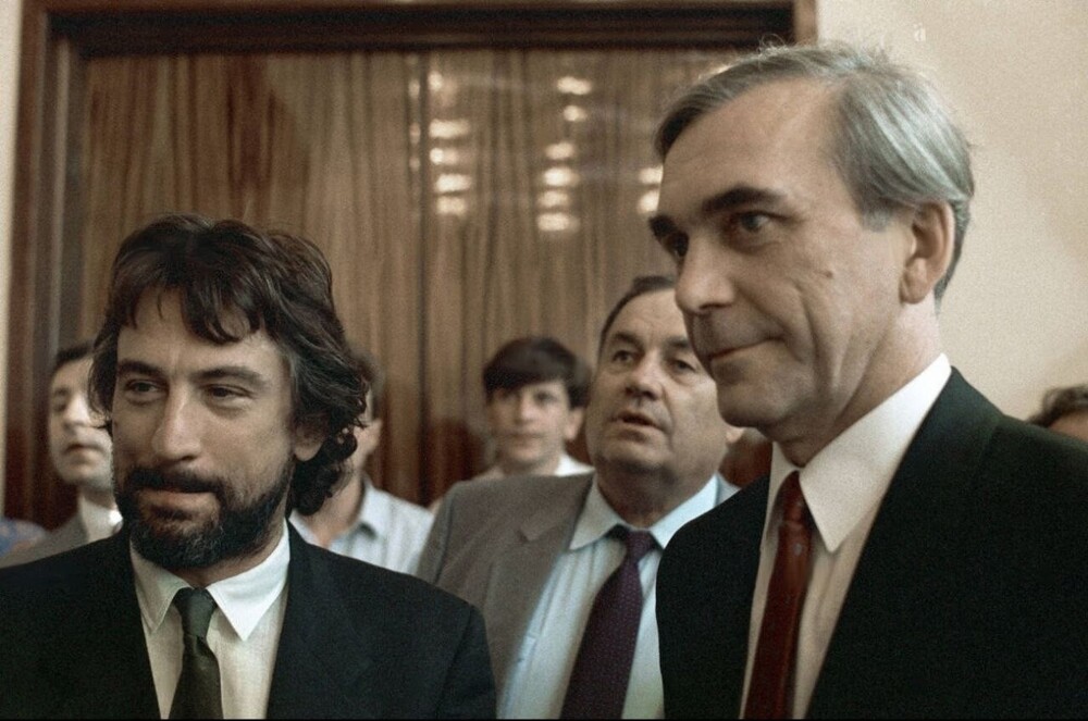 	Роберт Де Ниро, Эльдар Рязанов, Элем Климов на XV Международном кинофестивале, 1987 год