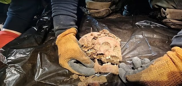Под домом Геринга в Волчьем логове нашли пять скелетов