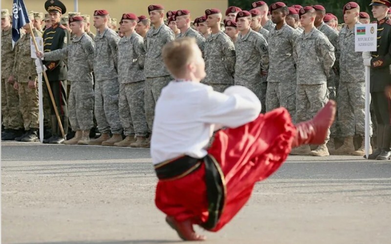 Не за то стоял майдан! Пусть европейцы воюют, а оно нам не надо