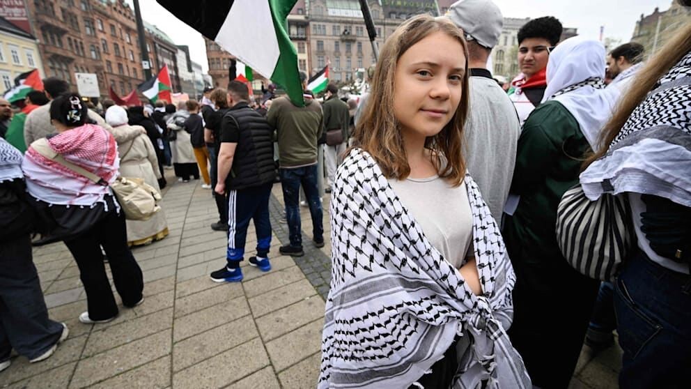 Шведы вышли на митинг с требованием отстранить Израиль от участия в "Евровидении"