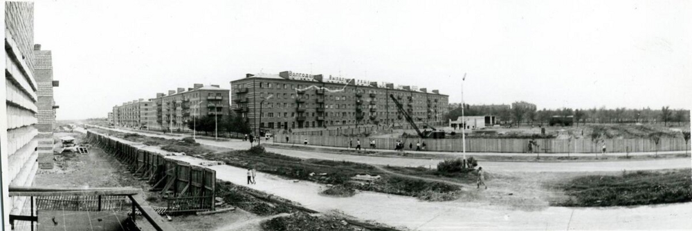 Волгодонск, Ростовская область. Строительство городского узла связи на улице Ленина, 1970-е годы.