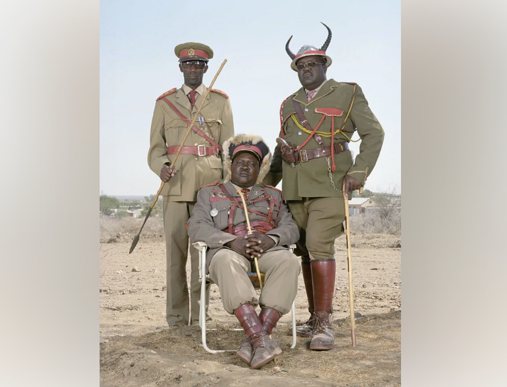 Народ гереро: почему это африканское племя носит старинные европейские платья и немецкие мундиры?