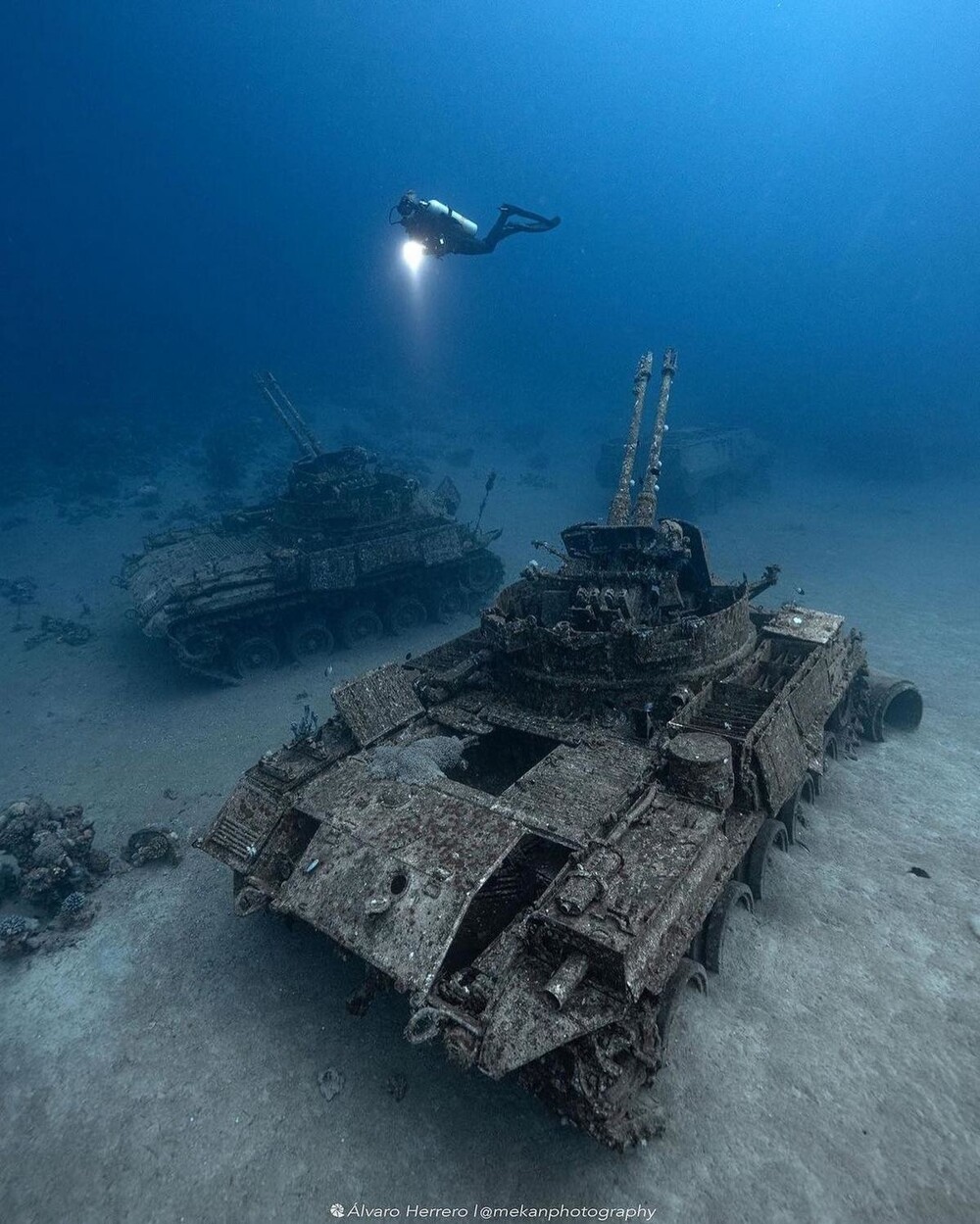 Подводный военный музей в Иордании