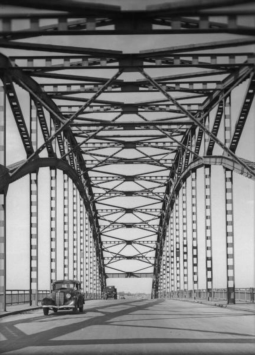 Канал Москва – Волга. Ленинградский автомобильный мост через Химкинское водохранилище. 1937–1939 годы.