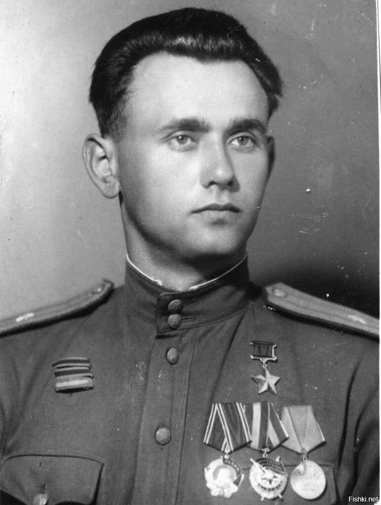Герой Советского Союза командир батальона 935-го стрелкового полка 306-й стре...
