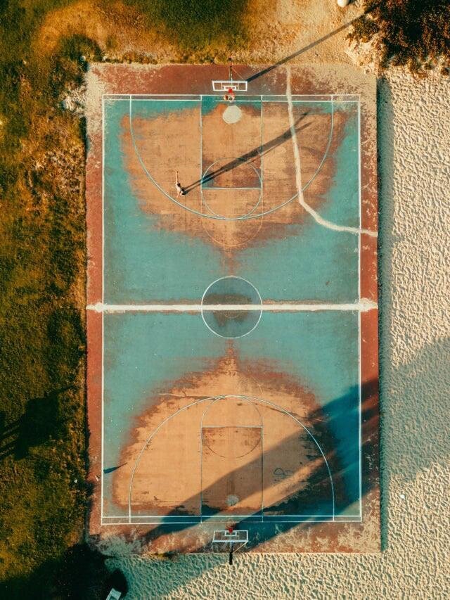 Площадка для баскетбола