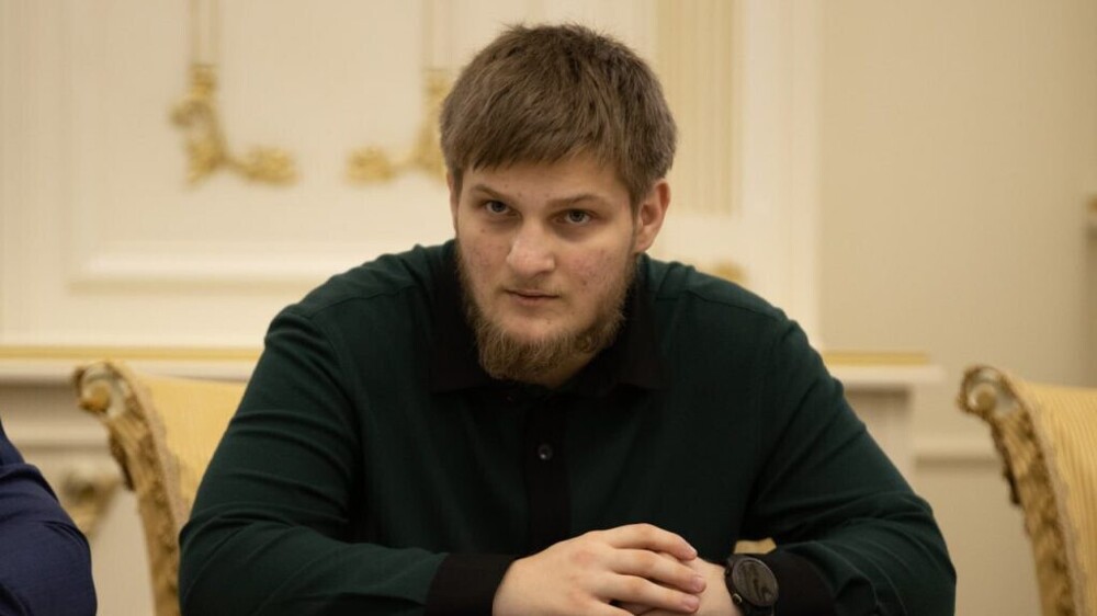 18-летний сын Кадырова стал министром физической культуры и спорта в регионе