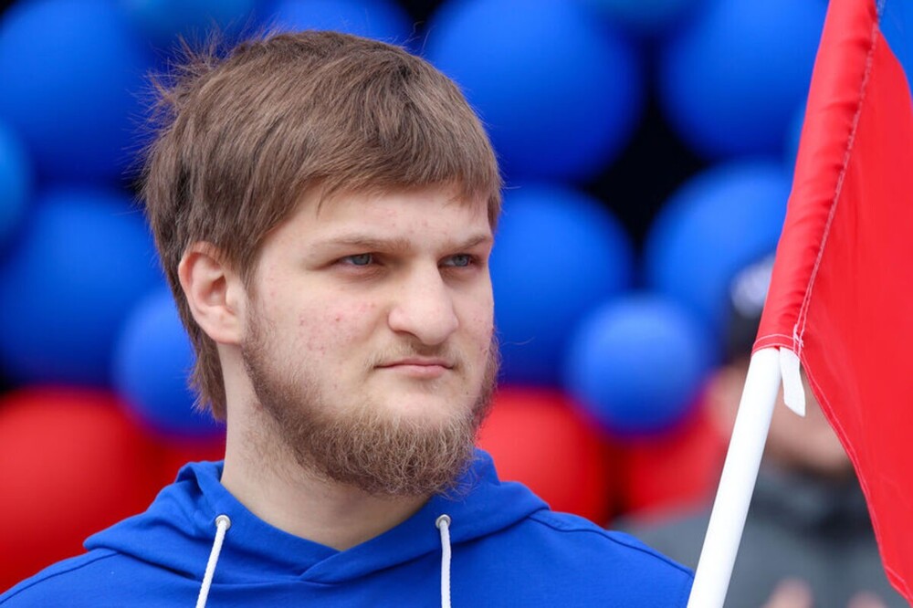 18-летний сын Кадырова стал министром физической культуры и спорта в регионе