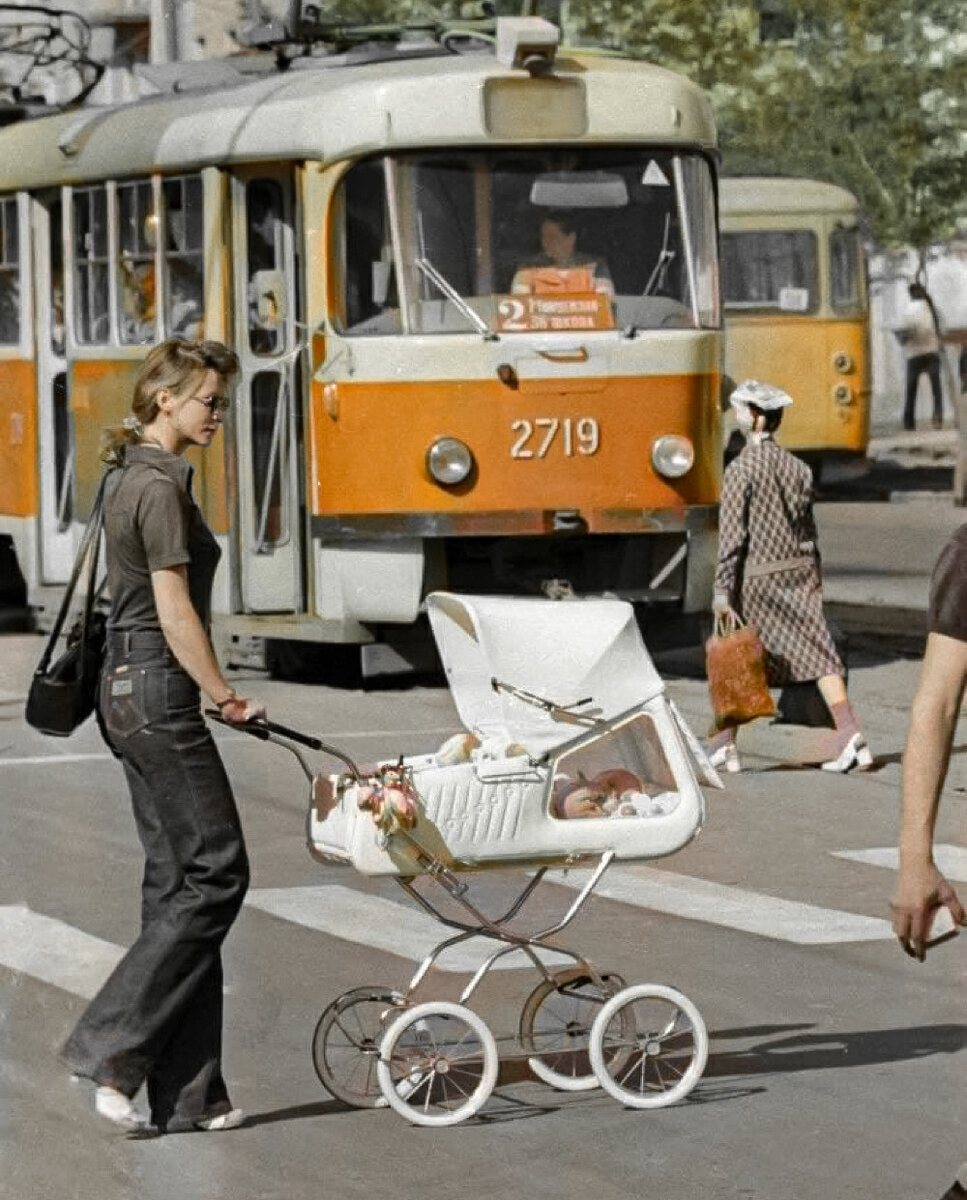 Подборка простых и потрясающих фотографий эпохи СССР