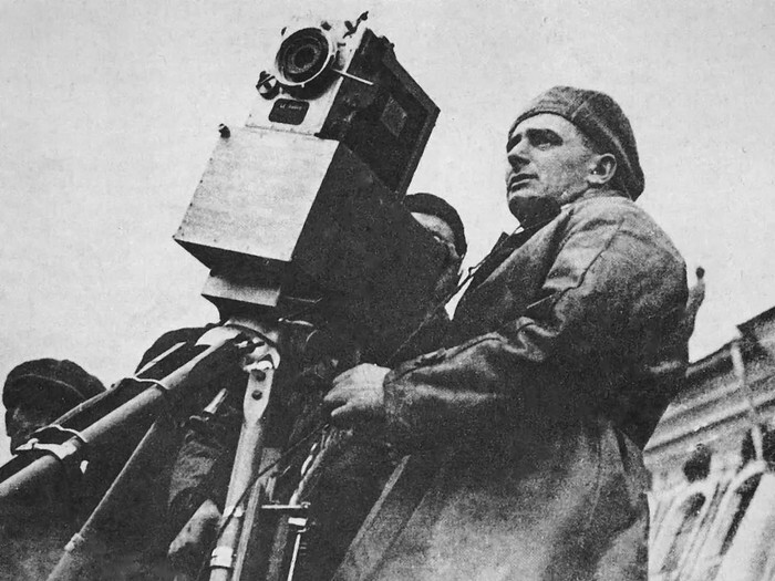 Дзига Вертов — человек с киноаппаратом⁠⁠