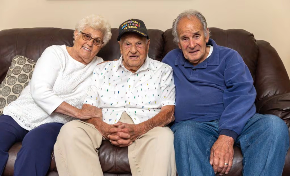 100-летний мужчина раскрыл свой особый "алкогольный" секрет долголетия
