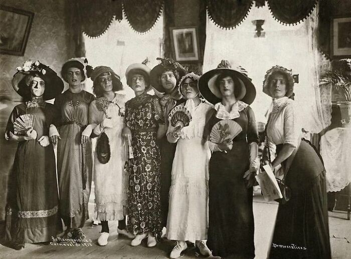 19. Наряженные дамы в Бразилии, 1913 год
