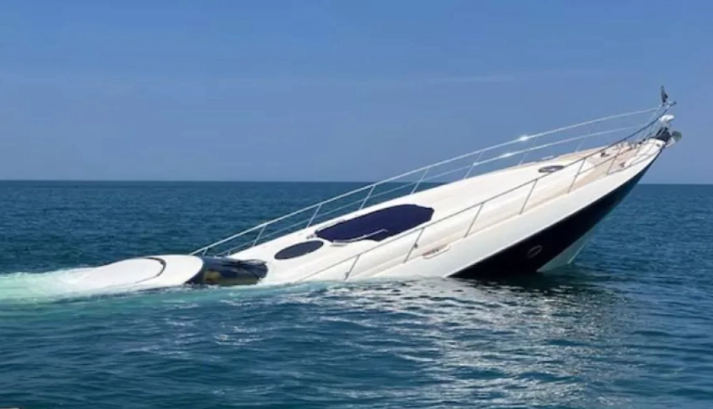 Люди были на борту: затонула роскошная 24-метровая яхта стоимостью 1 миллион долларов