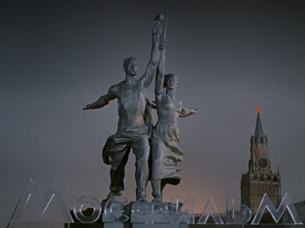 Из Москвы в Париж и обратно. 8 фактов о знаменитой скульптуре «Рабочий и колхозница»⁠⁠