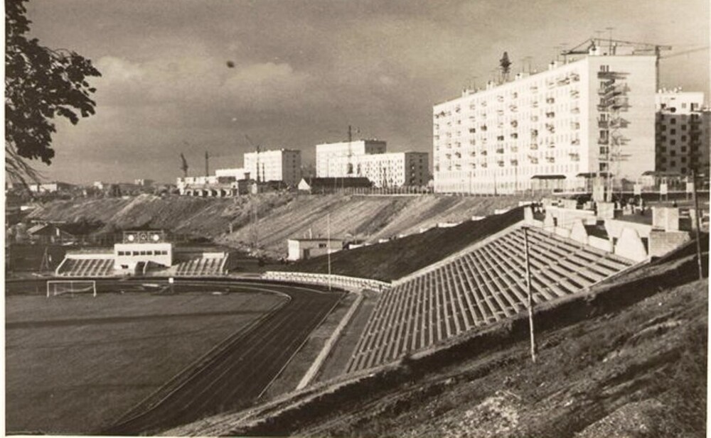 А таким был в 1960 стадион "Торпедо" на Восточной улице.