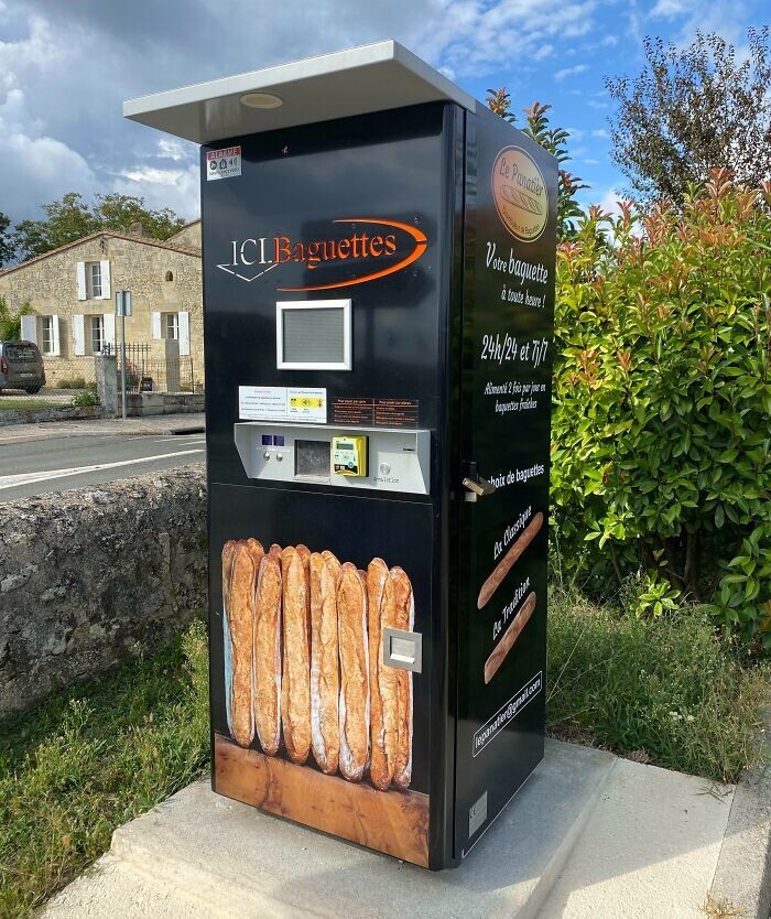 4. Автомат по продаже багетов во Франции