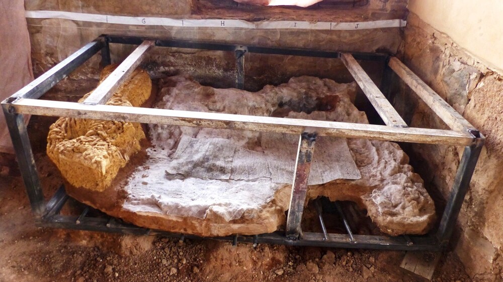 Больше 20 лет археологи не решались извлекать из земли редкий древнеримский сундук-сейф