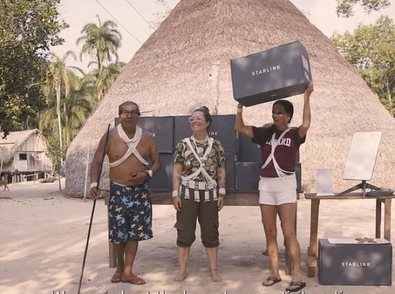Племя в лесах Амазонки подключили к интернету: аборигены говорят, что лучше бы его не было